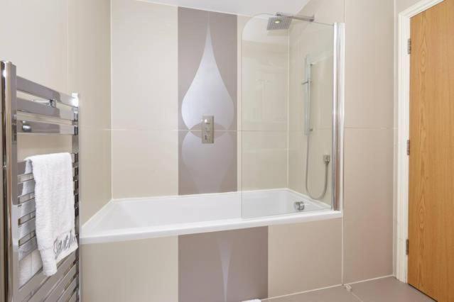 Apartamento Three Bedroom By Beautiful Park *