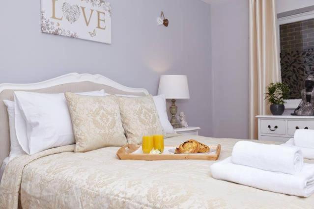 Three Bedroom By Beautiful Park * Londres